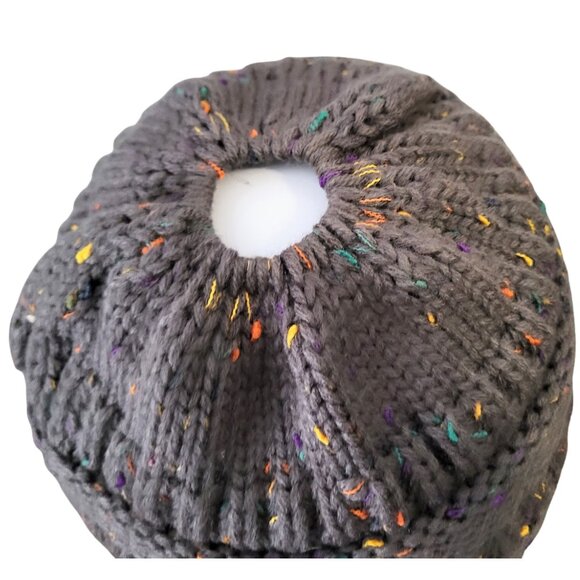 C.C Exclusives Soft Stretch Cable Knit Messy Bun Ponytail Beanie Hat Women's OS - Picture 7 of 7